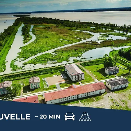 La Girondine - Piscine, Billard, Vigne Et Estuaire