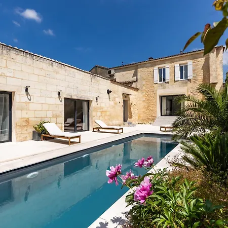 Villa La Girondine - Piscine, Billard, Vigne Et Estuaire Gauriac